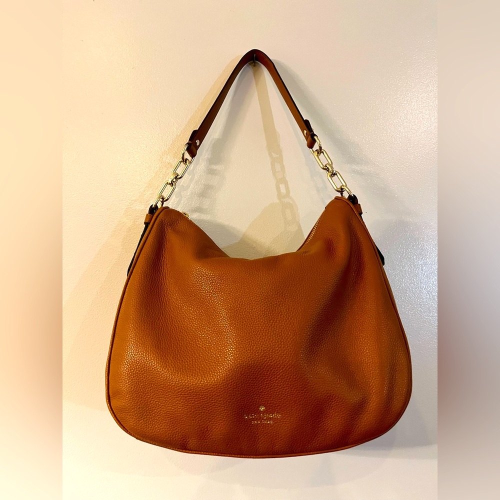Kate spade, cross grain leather tan brown shoulder bag. No crossbody strap.